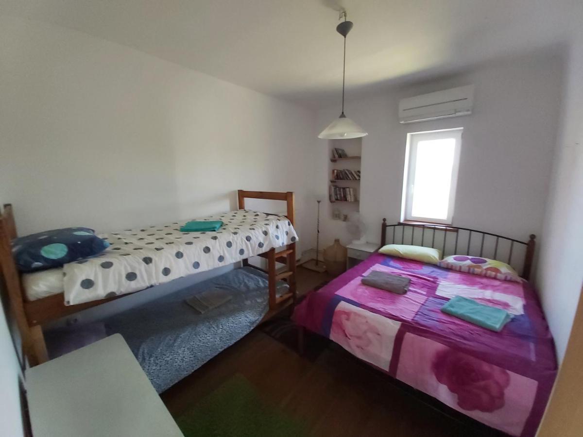 Mill House Apartment And Camping ليوتومير المظهر الخارجي الصورة