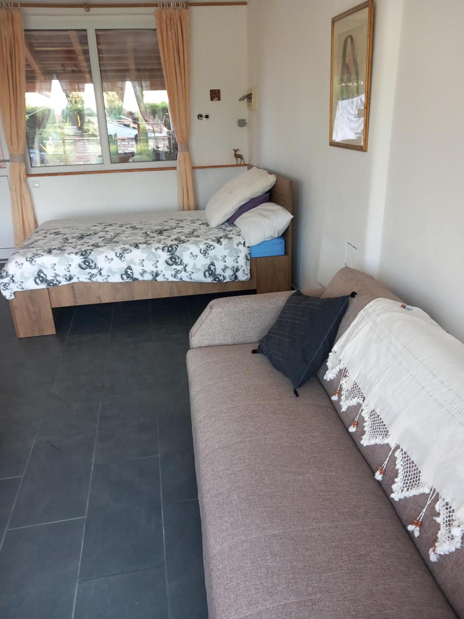 Mill House Apartment And Camping ليوتومير المظهر الخارجي الصورة